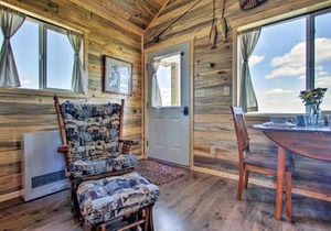 Pano Views! Custom Cabin on Rocky Mountain Front