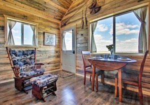 Pano Views! Custom Cabin on Rocky Mountain Front