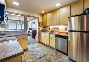 Panoramic Lake Views Rocky Ridge #47
