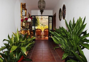 Parador del Silo (Alhambra, beach, snow and Alpujarra) Air Conditioning and Wifi