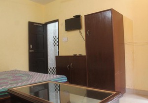 Parfact Stay in Naddi
