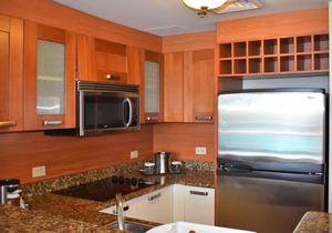 Parlor w Ocean view 2 guests + parking (C05)