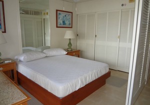 Partially renovated unit on the 11th Floor overlooking the mountains and the surrounding Waikiki area!