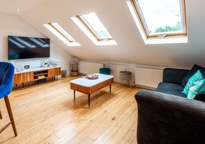 Pass the Keys | Tulse Hill Modern Hidden Gem