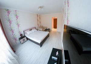 PaulMarie Apartments on Zaslonova 70
