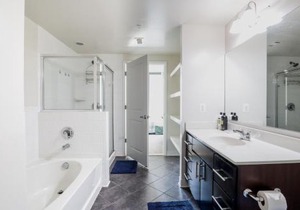 Pentagon Luxe Apartments Arlington - Near DC