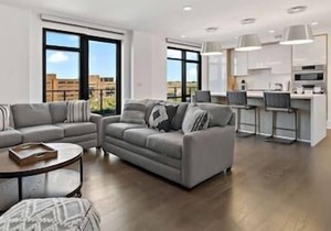 Penthouse | Downtown | Capitol Views | Luxury