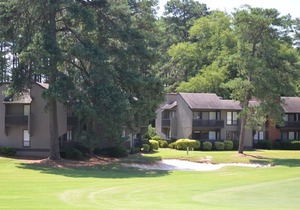 Perched in Pinehurst, between Course 5 & the Harness Track, short walk to Resort