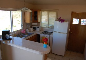 Pescadero Palace 5BR Guest House with Pool, Jacuzzi, Infront of Surf!