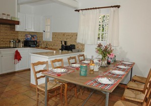 Peymeinade Villa Sleeps 14 WiFi