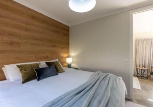 Pine Beach Guest House in the Heart of Balnarring