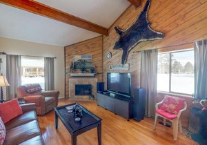 Pines 4048