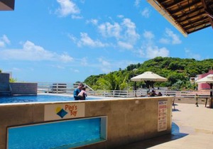 Pipas Bay