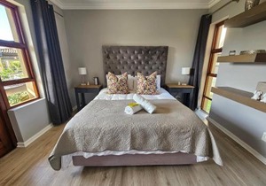 Plettenberg Bay Unit 6 Whale Rock Gardens Apartment with Backup Power