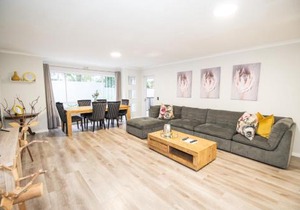 Plettenberg Bay Unit 2 Greenpoint Mews Apartment with Backup Power
