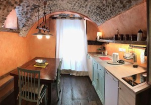 PODERE MEMOLANDIA CINQUE TERRE APT 2