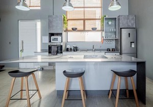 Point Bay - Super Stylish for Less