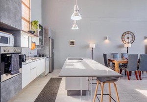Point Bay - Super Stylish for Less