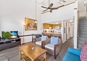 Pono Kai Resort B304, Oceanfront, Walk to Town, Steps to Beach, AC