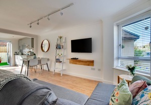 Pontcanna Mews - Two Bedroom House, Sleeps 4