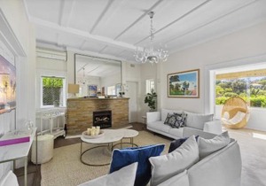 Poolside Stay - Close to Taronga Zoo & Luna Park