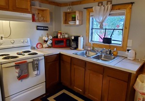 Precious 2BR/1Bath. Affordable for workers