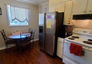 Precious, comfortable, affordable -2 Bedroom 1 Bath Apartment