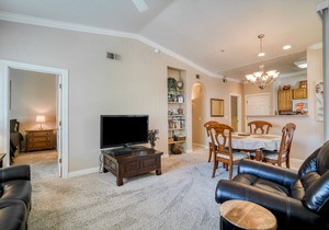 Pristine Top Floor Condo With Access To Clubhouse & Pools by RedAwning