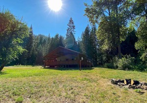 Private 2-Acre Retreat w/ MTN Views, Walk to River