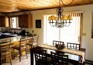 Private 3 Bedroom Home in the the White Mountains in the Waterville Estates - SW196E