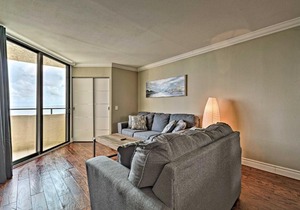 Private Beach Access Hudson Resort Condo!