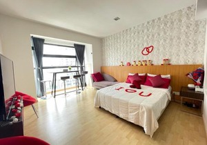 Private Jacuzzi Staycation at KL City 152