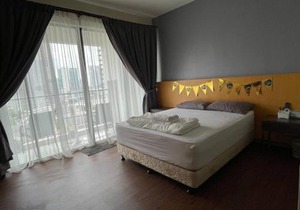 Private Jacuzzi Staycation at KL City 1014