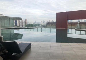 Private Jacuzzi Staycation at KL City 721
