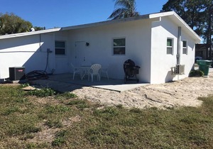 Private Studio Suite near the Beach