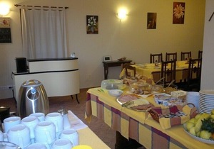 PRIVATE TUSCAN VILLA WITH PRIVATE POOL FOR 8 PEOPLE