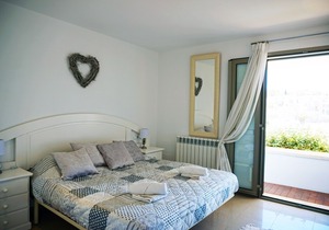 Private Villa with pool - Beach front - Sea Views - Cala Mendia, Porto Cristo