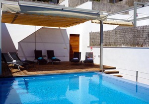Private Villa with pool - Beach front - Sea Views - Cala Mendia, Porto Cristo