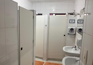 Purple House Hostel