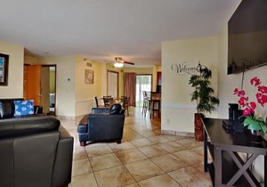 Put-in-Bay Poolview Condo #4