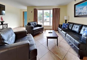 Put-in-Bay Poolview Condo #4