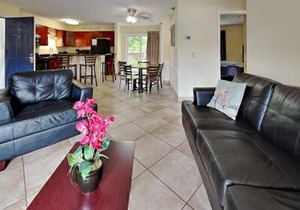 Put-in-Bay Poolview Condo #7