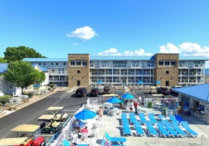 Put-in-Bay Poolview Condo #2