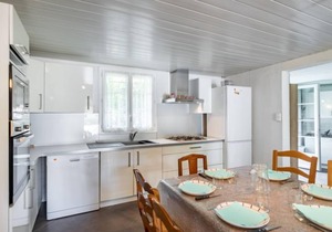 Pyrénées by Interhome