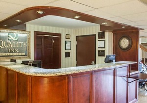 Quality Inn Aurora - Naperville Area