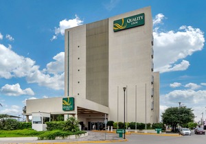 Quality Inn Monterrey La Fe