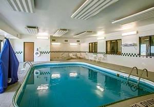Quality Inn near I-72 and Hwy 51