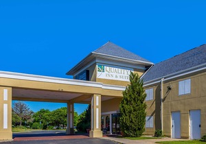 Quality Inn & Suites Coldwater