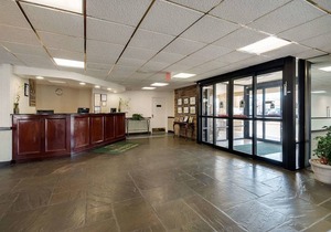 Quality Inn & Suites Laurel