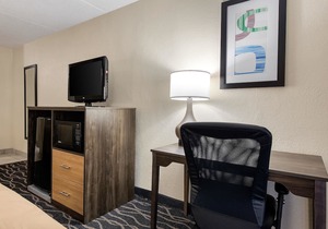 Quality Inn & Suites Lafayette I-65